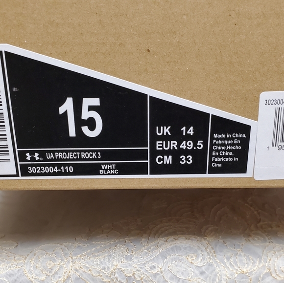 UA Project Rock 3 CNY Trainers - Picture 12 of 14